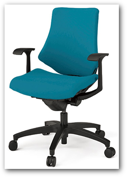 イトーキ エフチェア（f-chair）　クロスバック　ローバック　ベースカラーT1（ブラック）樹脂脚　T型肘　背座同色　"イトーキ オフィスチェア KG-145GS(M)-T1"