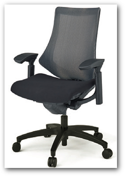 イトーキ エフチェア（f-chair）　メッシュバック　ストライプレイヤーファブリック　ハイバック　ベースカラーT1（ブラック）樹脂脚　アジャスタブル肘　"イトーキ オフィスチェア KG-177JA(M)-T1T1"